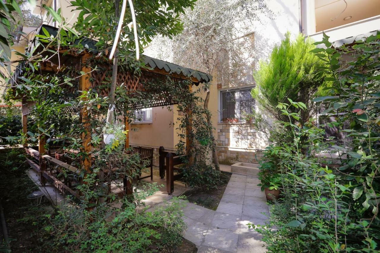 Pine-Tree Apt W/ Private Garden 50 M From The Sea โกเลม ภายนอก รูปภาพ